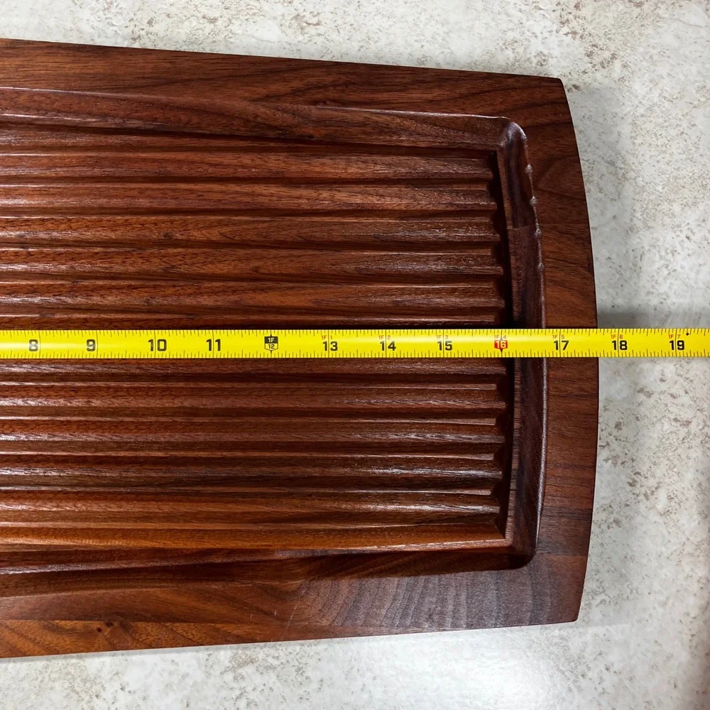 Carvel Hall Carving Board Solid Walnut 17.5x10.5 Brown Vintage Juice Grooves